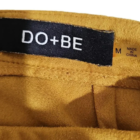 Do + Be Suede Wrap Mini Skirt Gold Size M - Picture 8 of 9